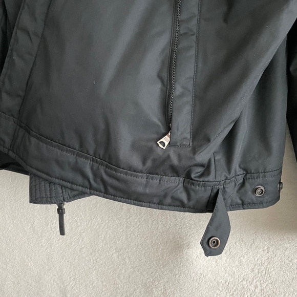 Polo Ralph Lauren Insulated Jacket Windbreaker with Stow Away Hood. - Picture 7 of 7